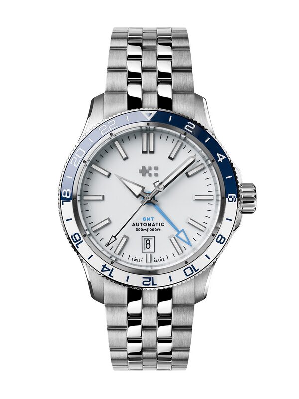 christopher ward c60 trident pro 300 gmt 1