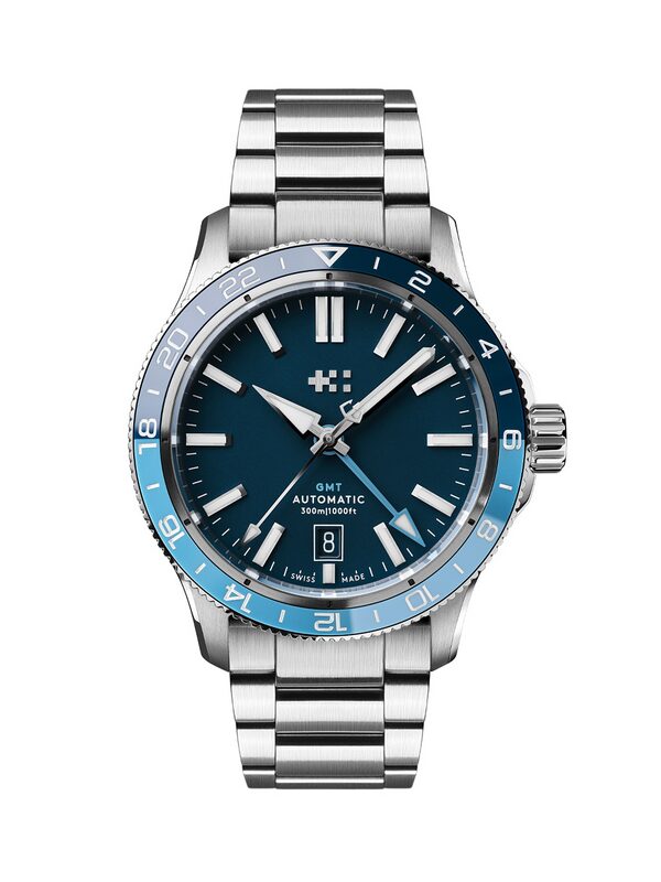 christopher ward c60 trident pro 300 gmt 2