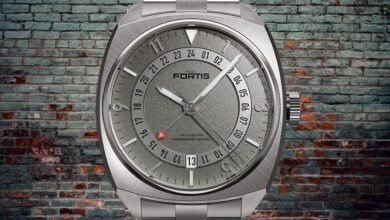 fortis v-40 vagabond gmt