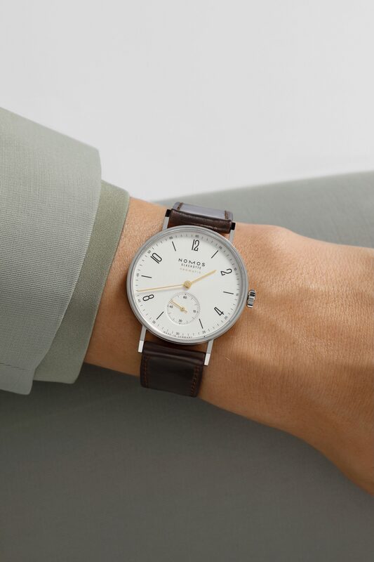 nomos tangente orion neomatik doré 1